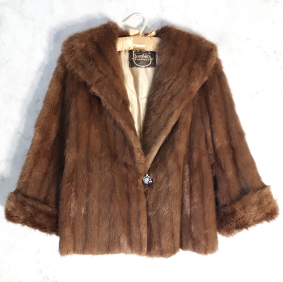 Vintage Jackets & Blazers - Short Fur Coat Large Collar Buttoned Jacket M